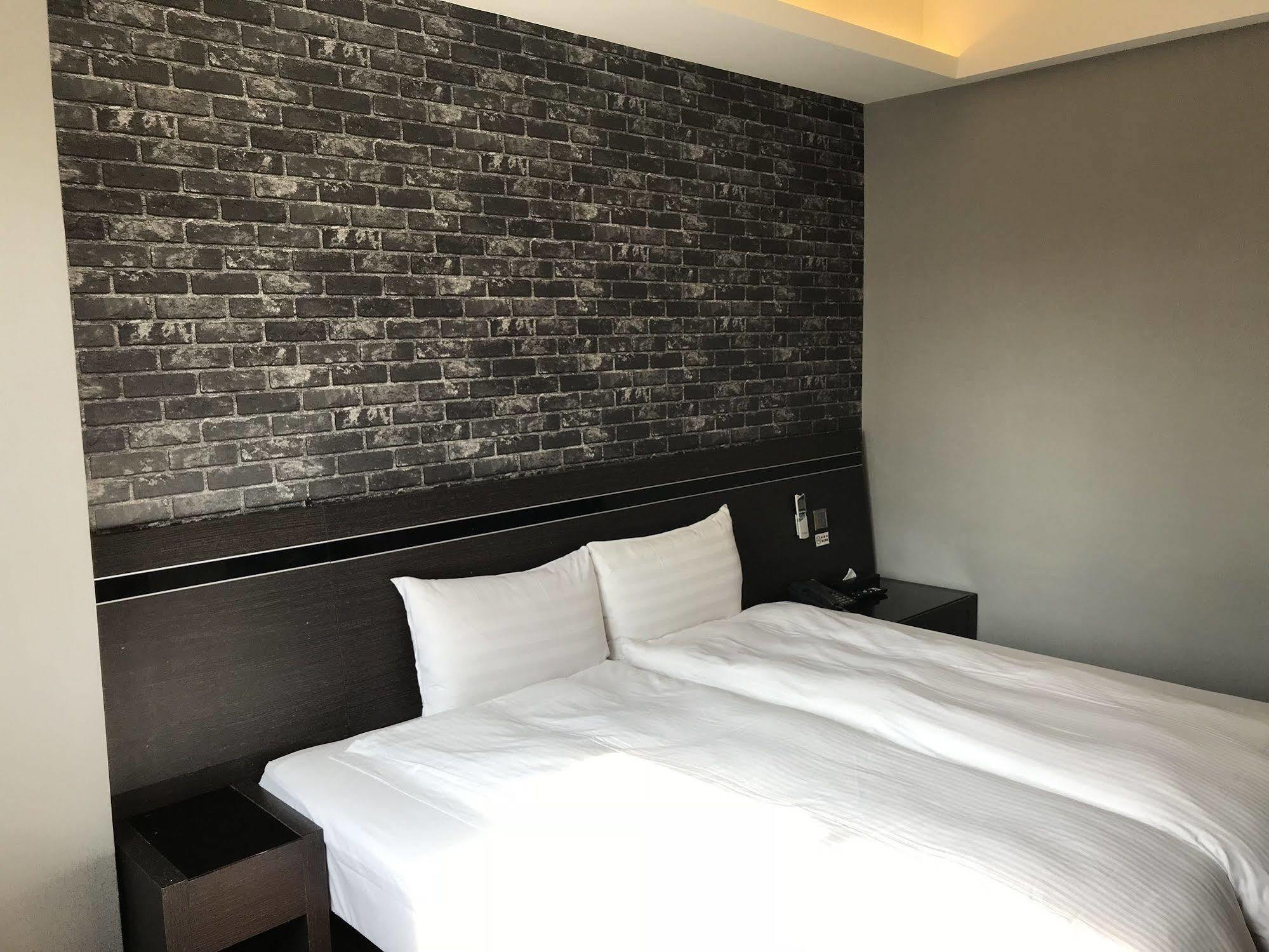 Military 75 Hotel Ταϊχούνγκ Εξωτερικό φωτογραφία